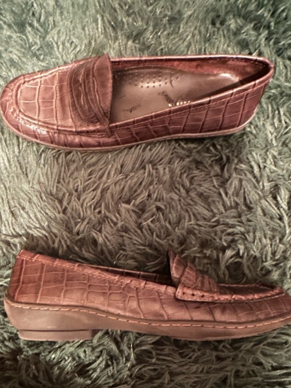 Vintage Lauren by Ralph Lauren Amy Brown Croc Embossed Leather Penny Loafers 7B